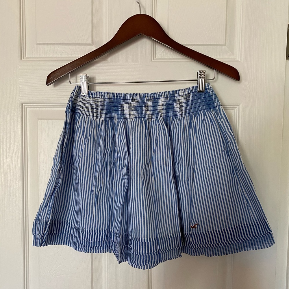 Ruffle skirt